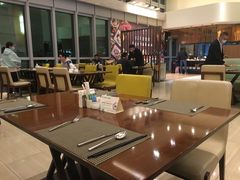 大堂-月色西餐厅·海鲜刺身·烧烤(科学城保利郡雅酒店)