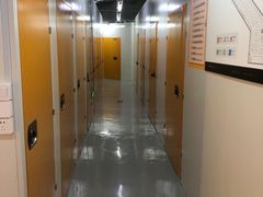-安东易迷你仓自助寄存仓库(淞虹路店)