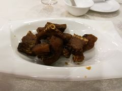 -梅龙镇酒家(南京西路总店)