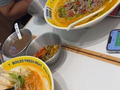 -粉小主·贵州酸汤牛肉粉(南京仙林金鹰店)