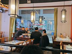 -川流不息·地道川菜·小龙虾(新松江路店)