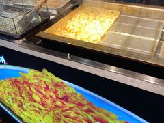 自助取餐区-八一好吃街·高品美食广场