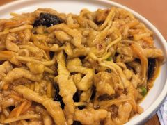 鱼香肉丝-老昌春饼(中央大街店)