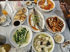 -小六农家乐(崇明西沙湿地店)
