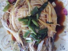 -新疆风味冷水鱼庄(友谊峰路店)