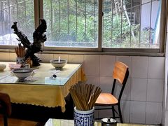 -天发芽·何记葫芦头泡馍·传统小吃(报恩寺街店)