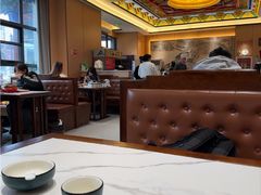 -梅利汴京烤鸭•开封豫菜地标店(东大街店)