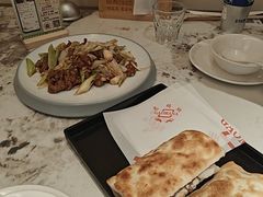 -高玛纳驴肉火烧(一世界店)