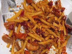 -巴特餐饮6加1音乐餐吧·新疆菜