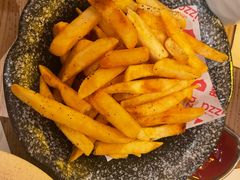 -春树下·树屋花房西餐厅(罍街AS1980店)