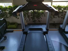 -元时健身工作室(菜园广场写字楼店)