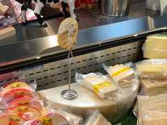 -家乐福(古北店)