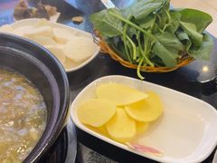 -草墩罗非鱼庄•野生菌•腊排骨(七星街上段店)