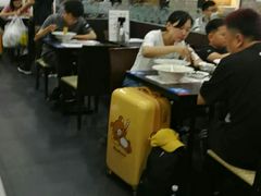 大堂-康师傅私房牛肉面(北京南站店)