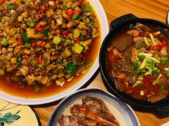 -严记小天府酸菜鱼(西四路店)