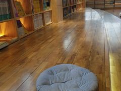 -新华书店(解放中路店)