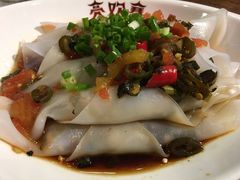 -亮欢寨酸汤鱼(沙冲路店)