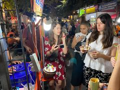 -周日夜市