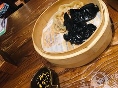 牛肝菌蒸饺-云海肴·汽锅鸡·云南菜(美罗城店)