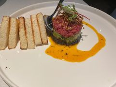 牛肉塔塔配牛油果黑橄榄酱-Solo(衡山路店)