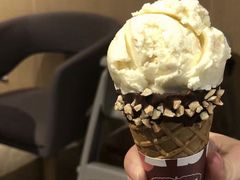 夏威夷果仁华夫筒-哈根达斯(天河城店)