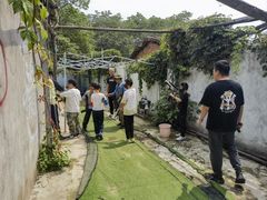-东湖小天池真人CS彩弹野战基地