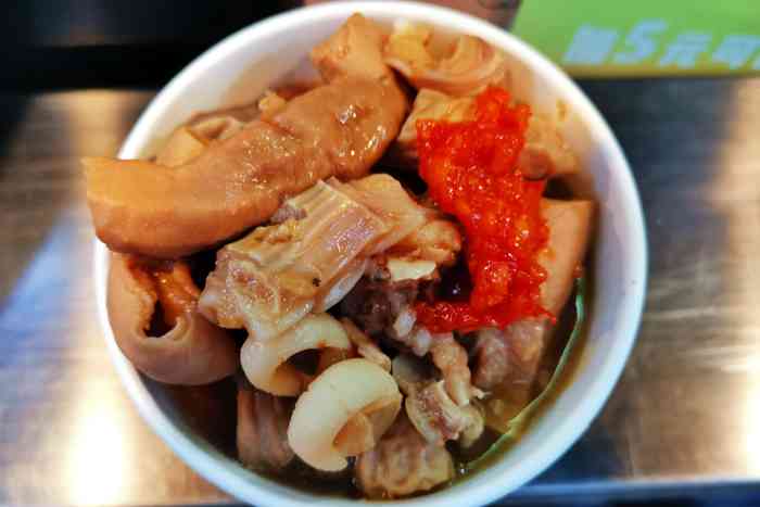 容老爷牛杂(黄埔古村店)-"之前看过一些攻略介绍黄埔古村,居然和为人.