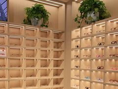 -一代眼镜·蔡司配镜(浦东大拇指广场店)