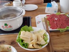 -珍巴奴毛肚牛肉小火锅(四惠店)