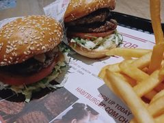 火烤双层牛肉特堡-The Habit Burger Grill 哈比特汉堡(爱琴海店)