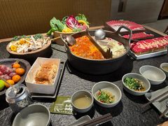 -三出山火锅(南京万象天地店)