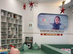 -龙格亲子游泳·水育早教运动中心(绿宝中心)