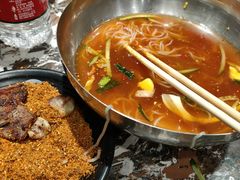 -啊美丽炭火烤肉(滑翔一店)