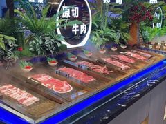 -嗨内嗨外自助火锅餐厅体验馆