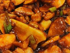 姬松茸烩鸡丁-马凯餐厅(地安门店)