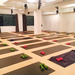 -无界瑜伽普拉提