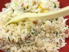 炒饭-江城燕子大排档(江汉路步行街店)