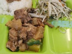 -同济大学本部学苑饮食广场