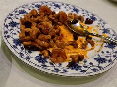 宫爆虾球-梅龙镇酒家(南京西路总店)