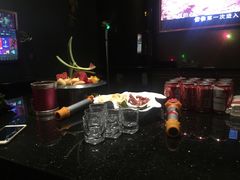 -萧邦音乐会所KTV(向西店)