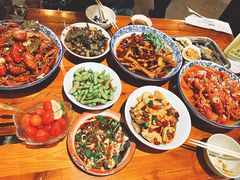 -琥珀老六龙虾(四里河店)