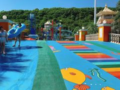 -平湖九龙山乐满地水上乐园