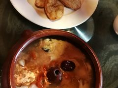 汽锅鸡-香满楼(临安路店)