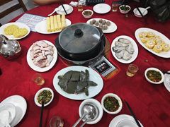 -花苑美食横琴生蚝火锅(拱北粤华路店)