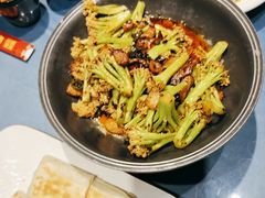 -乔家小院•非遗驴肉•本地小海鲜(滨河路店)