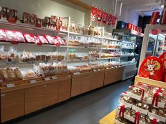 面包甜点陈列柜-仟吉KenGee(银港店)