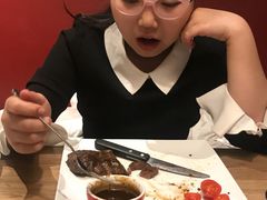 -必胜客(新中纬店)