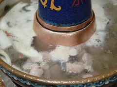 -毛辣果·贵州红酸汤牛肉火锅(西单店)