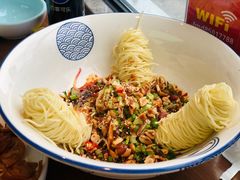 -有红鸡毛店·川菜(建设路店)