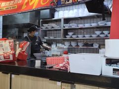 -魔都三兄弟酸辣粉·蘸卤炸串(虹桥万科店)